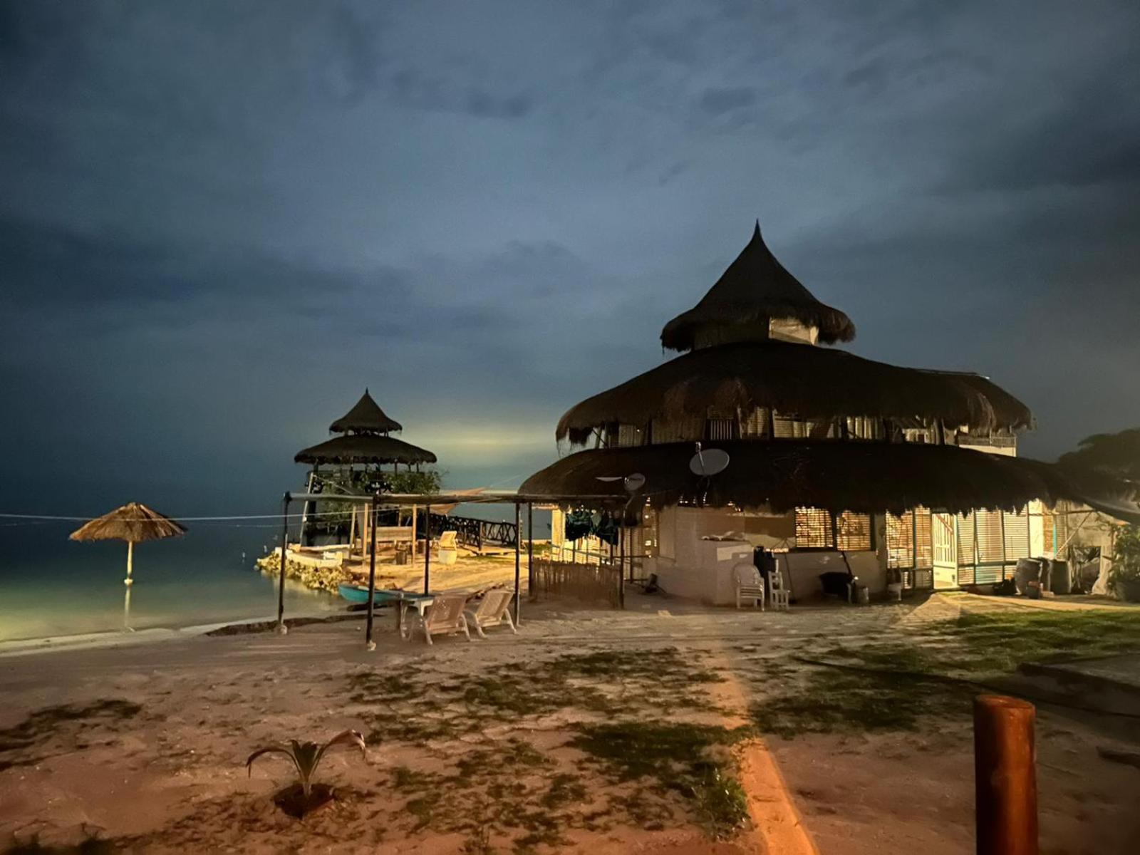 Hotel El Embrujo Tintipan Tintipan Island Exteriér fotografie